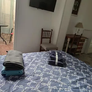 https://la-alcoba-de-antona.es-andalucia.com
